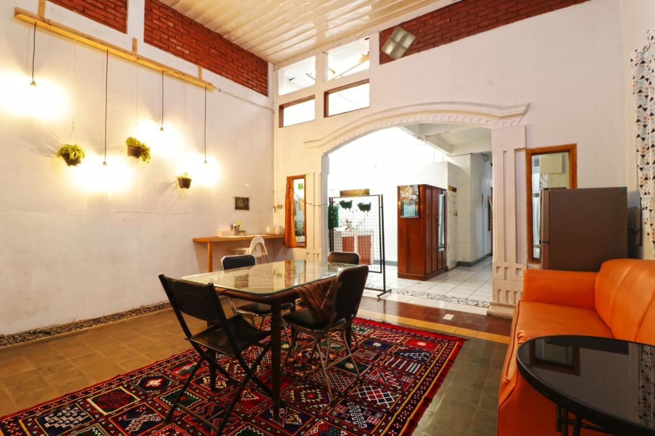 Simplycity Hostel Syariah Μπαντούνγκ Εξωτερικό φωτογραφία