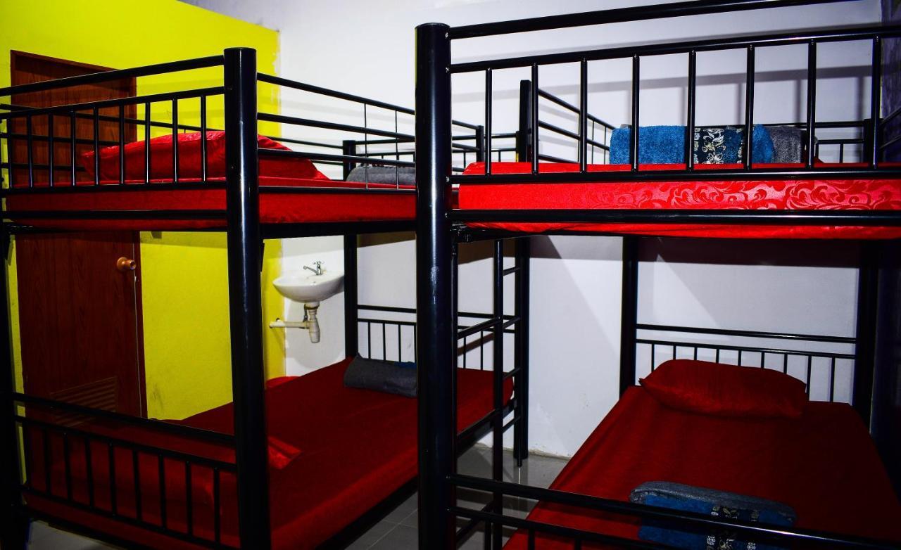 Simplycity Hostel Syariah Μπαντούνγκ Εξωτερικό φωτογραφία
