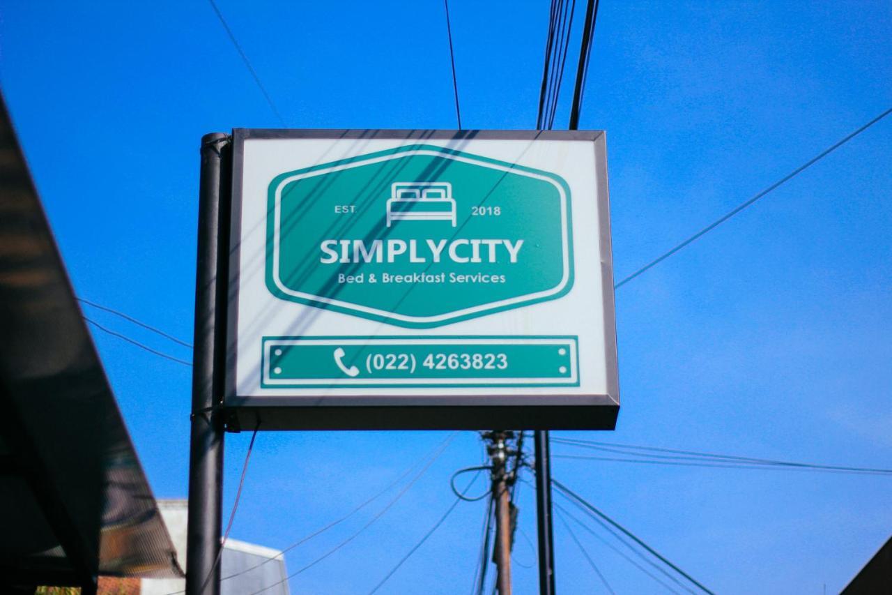 Simplycity Hostel Syariah Μπαντούνγκ Εξωτερικό φωτογραφία